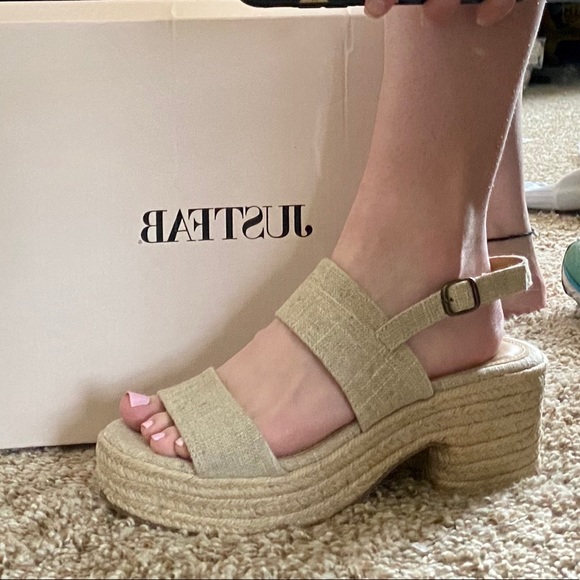 Platform Heeled Sandal - Picture 3 of 4